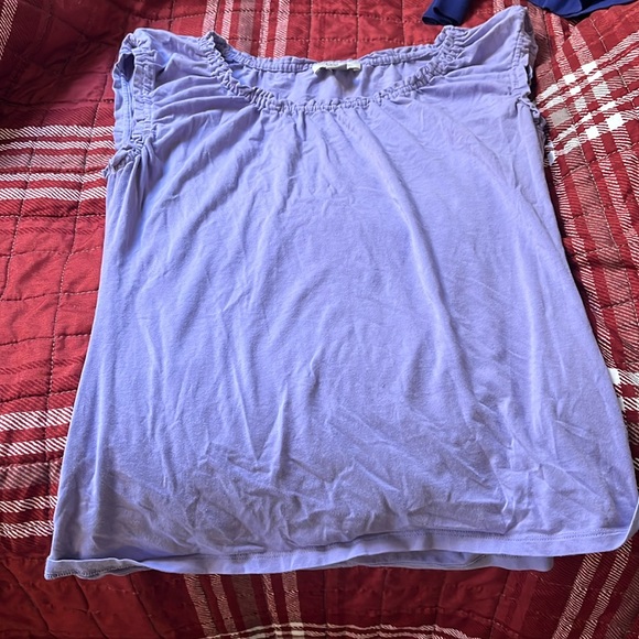 LOFT Tops - Loft shirt used petite good condition